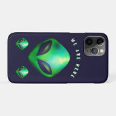 "私たちはここにいます" グリーンエイリアンの頭 Case-Mate iPhoneケース (裏面(横))