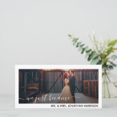 私たちはついにミスター・ミセスになりました 結婚写真 案内状 (スタンド正面)