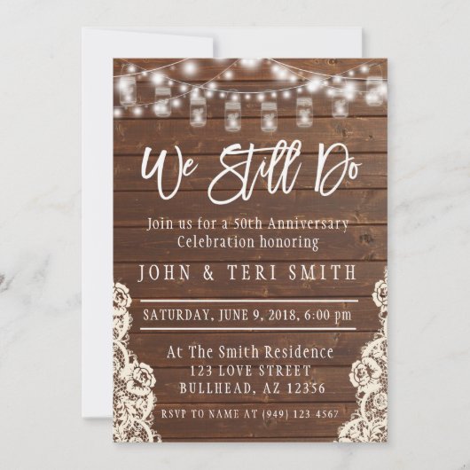 私たちはまだウッドラスティックウェディングアニバーサリーを続けています 招待状 (正面)
