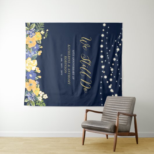 私たちはまだ愛し合っている | ストリングライト 結婚記念日 タペストリー (インサイチュ(横))