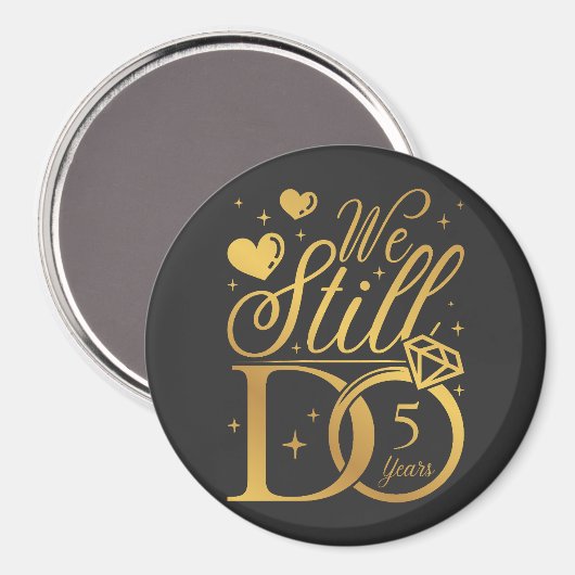 私たちはまだ5年結婚記念サークルを行う マグネット (正面/裏面)