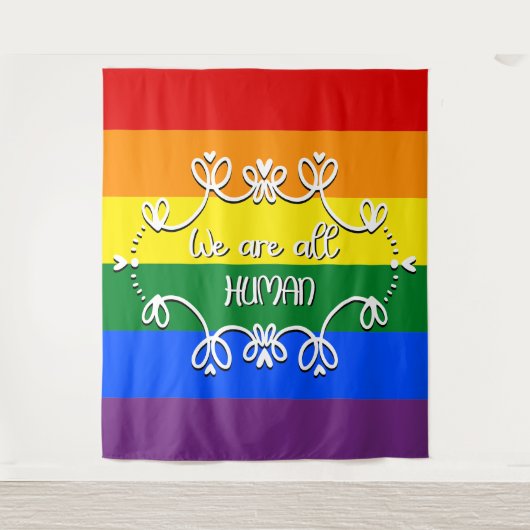 私たちはみんな人間LGBTQプライド月間 タペストリー (正面)