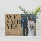 「私たちはイエスと言いました」 ラスティック シック 2枚の写真の受付のみ 招待状 (スタンド正面)