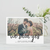 私たちはイエスと言った|4枚の写真のみの挙式(おふたりだけでこっそりと) 招待状 (スタンド正面)