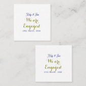 私たちはエンゲージ 紫 ゴールド ネーム 日付 エレガント シンプル スクエア名刺 (正面/裏面)