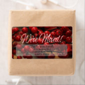 私たちはクリスマスラベルを移動した赤い果実 ラベル (インサイチュ)