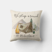 私たちはスリープのまわりにウォーターカラーパーソナライズキャンプテント クッション (裏面)