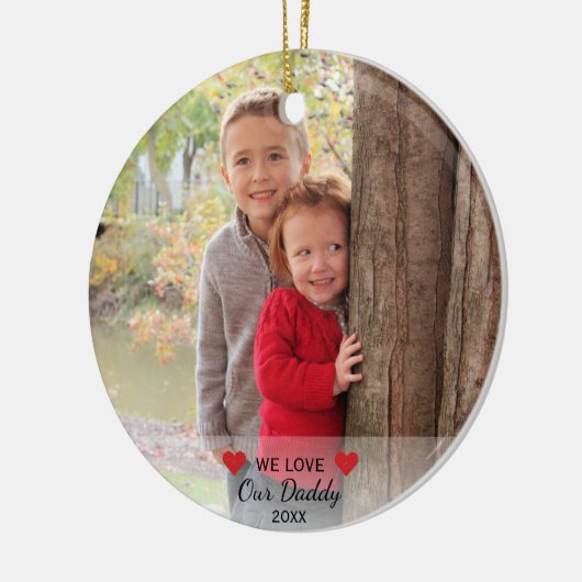 私たちはパパを愛している |ハート&2枚の写真クリスマス セラミックオーナメント (左)