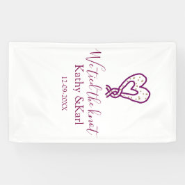 私たちはピンクのハートの結び目に名前と日付をロマンチックに 横断幕