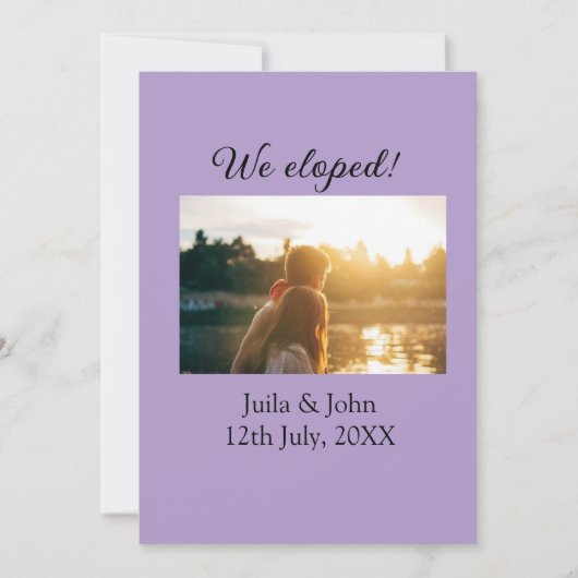 私たちは人目を避けて結婚しました 結婚しました ふたりの名前と日付と都市 案内状 (正面)