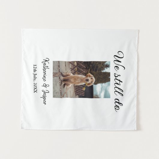 私たちは今結婚でもカップルのペットの写真名日付sim タペストリー (正面(横))