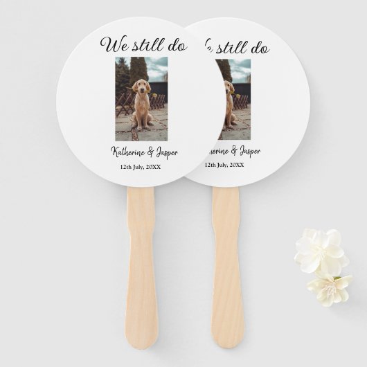 私たちは今結婚でもカップルのペットの写真名日付sim ハンドファン (正面&裏面)