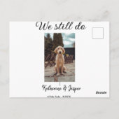 私たちは今結婚でもカップルのペットの写真名日付sim ポストカード (裏面)