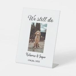 私たちは今結婚でもカップルのペットの写真名日付sim 台座サイン