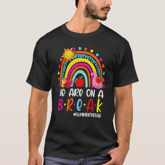 私たちは夏休みレインボー先生 Tシャツ