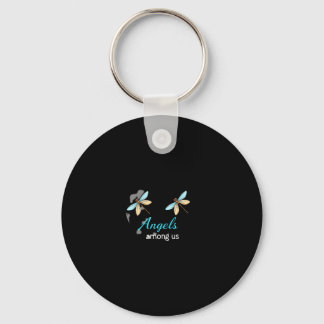 私たちは天使がそばにいると信じている トンボ Tシャツ キーホルダー