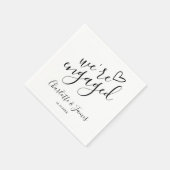 私たちは婚約した婚約パーティ白黒 スタンダードカクテルナプキン (角)