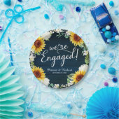 私たちは婚約しました！ ラスティックひまわり婚約パーティー ペーパープレート (パーティー)