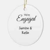 私たちは婚約者カップル名ロマンチックスタイリッシュシンプル セラミックオーナメント (左)
