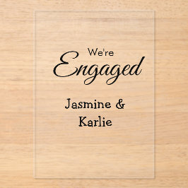 私たちは婚約者カップル名 ロマンチック おしゃれ シンプル アクリル招待状