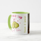 私たちは完璧な梨ロマンチック&を作おもしろいる マグカップ (正面左)