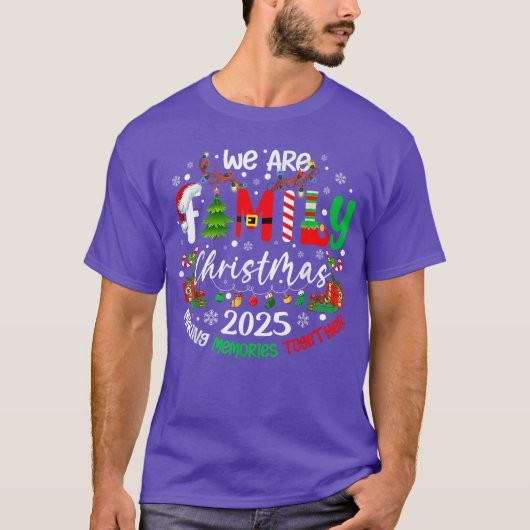 私たちは家族よ クリスマス2025 一緒に思い出を作ろう Tシャツ (正面)