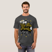 私たちは家族 – 1979シャンズ Tシャツ (正面フル)