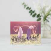 私たちは引っ掛かる | 写真カスタム日付の保存 案内ポストカード (スタンド正面)