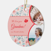 私たちは愛おばあちゃんピンクのフローラ子供の写真クリスマス セラミックオーナメント (左)