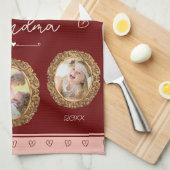 私たちは愛おばあちゃん6つの写真と文字赤いハート キッチンタオル (四つ折り)