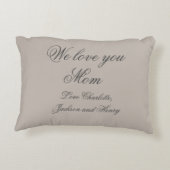 私たちは愛してあなたエレガントのMOMのスクリプト家族の名前かわいい アクセントクッション (裏面)