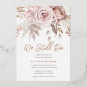 私たちは愛をもう一度 ローズゴールド ブラッシュ フラワー 誓いの更新 箔招待状 (正面)