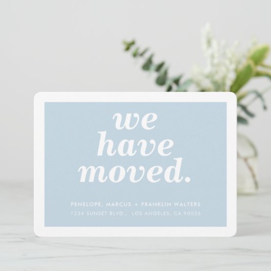 私たちは新しモダンい住所ミニマルベビーブルー移動 案内状 (スタンド正面)