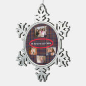 私たちは最高のタータンチェックのママの4枚の写真 スノーフレークピューターオーナメント (右)