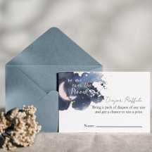 私たちは月おむつラッフルベビーシャワーの上にいる