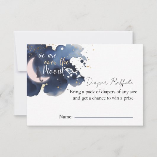 私たちは月おむつラッフルベビーシャワーの上にいる 招待状 (正面)
