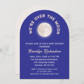 私たちは月のおもしろいの赤ん男女兼用だシャワー 招待状 (正面/裏面)