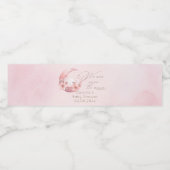 私たちは月の女の子の赤ちゃんシャワーの上にいる ペットボトルラベル (シングルラベル)