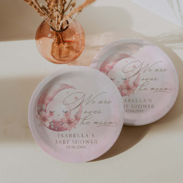 私たちは月の女の子の赤ちゃんシャワーの上にいる ペーパープレート