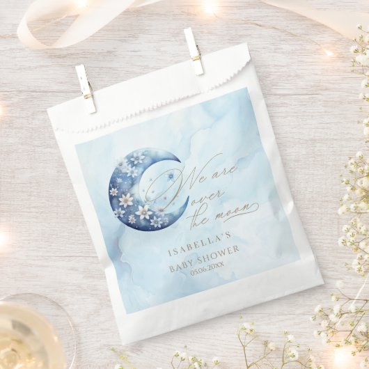 私たちは月面の男の子の赤ん坊のシャワーの上にいる フェイバーバッグ (クリップ留めされた状態)