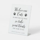 私たちは猫を愛している…だからペット結婚を少し飲む 台座サイン (正面)