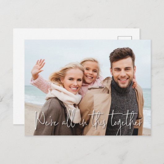 私たちは皆、親切な写真を一緒に行っている ポストカード (正面/裏面)