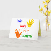 私たちは私たちのママ（2人の子供）カードのテンプレートを愛する カード (黄色い花)