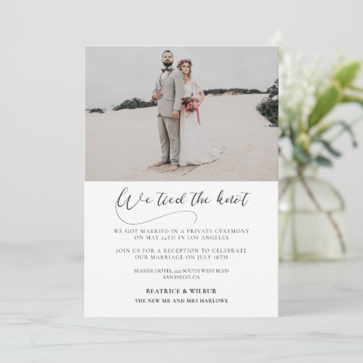 私たちは結び目の書エレガントの発表を結んだ 招待状 (スタンド正面)