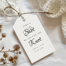 私たちは結び目を結んだので、ショット結婚式の引き出物を取る