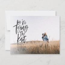 私たちは結び目を結んでいる