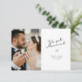 私たちは結婚しました 黒いスクリプトの結婚発表 案内状 (スタンド正面)