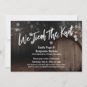 私たちは結婚の約束を木樽と灯りで結んだ 招待状 (正面)