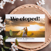 私たちは結婚アナウンスポストカードを逃げた ポストカード