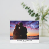 私たちは結婚アナウンスポストカードを逃げた ポストカード (スタンド正面)